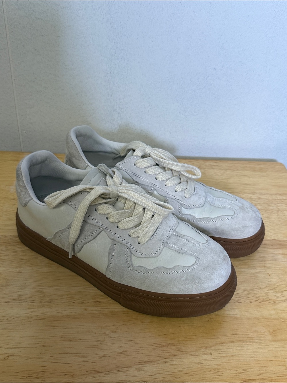 Cream Suede & Leather Sneakers with Brown Sole - Size EU 40